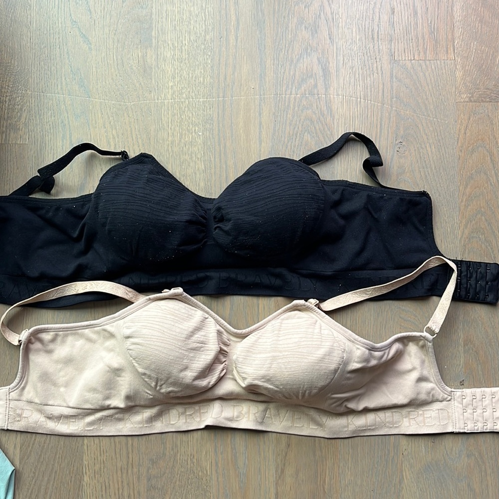 Kindred Bravely nursing and pumping bras. Set of 2. Black and Nude. Size medium